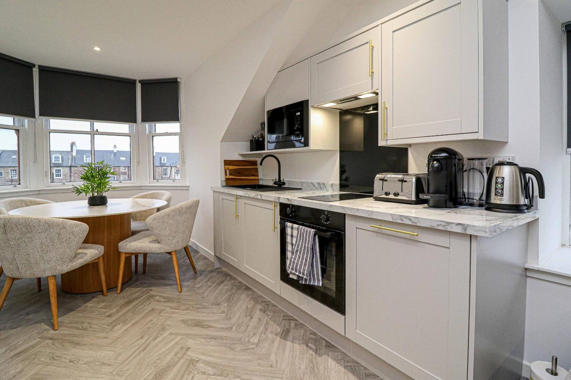 Beachwalk Apartments By Nova Suites Ayr Buitenkant foto